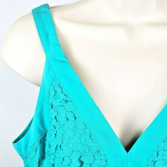 Nicole by Nicole Miller Sleeveless Lace Dress - Picture 2 of 12